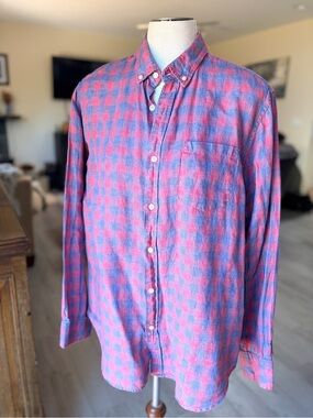 Banana Republic 100% Linen Pinkish  & Blue Hues Plaid Shirt, Camden Fit. Sz L.